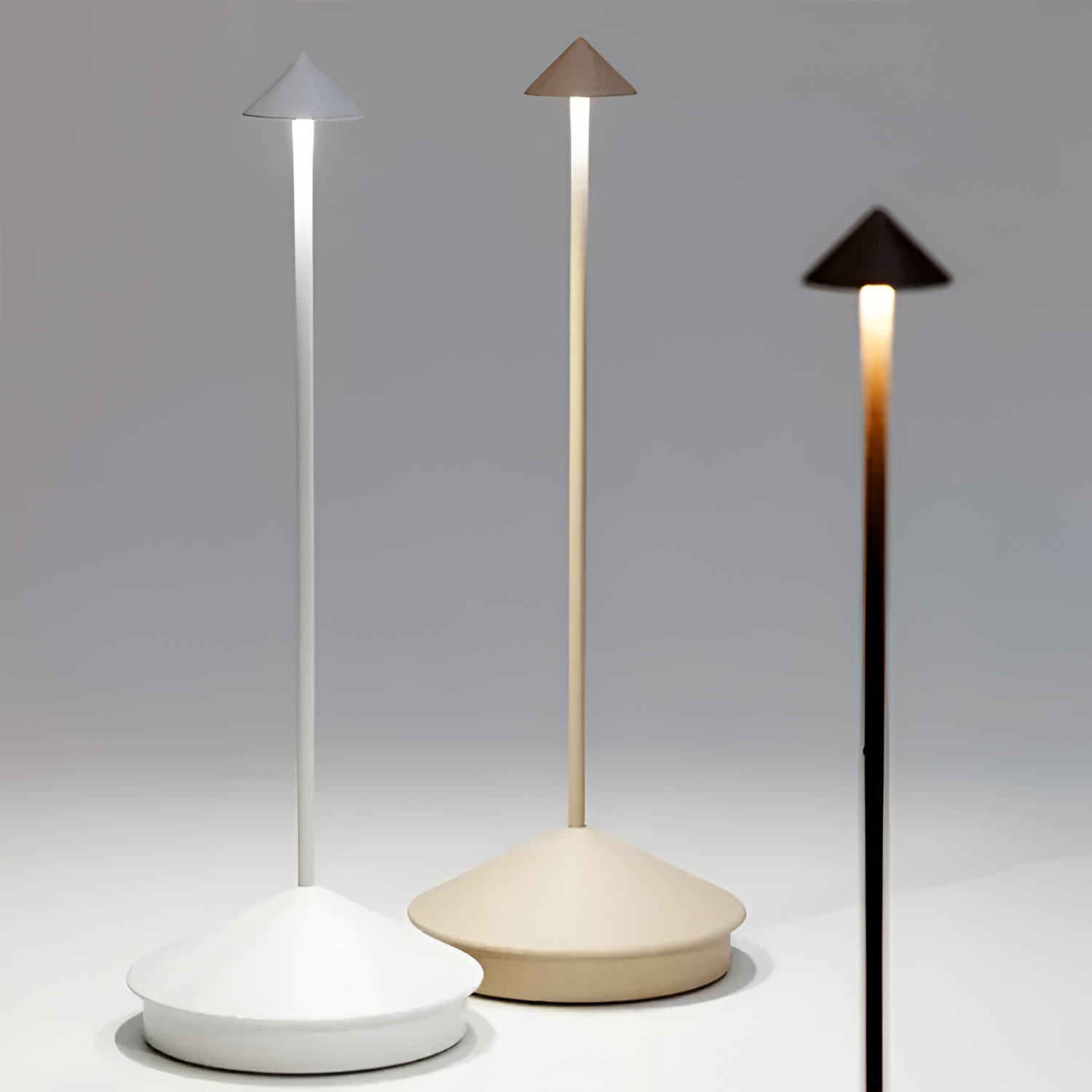 LumiNest Bordlampe – Trådløs Elegance til Moderne Hjem