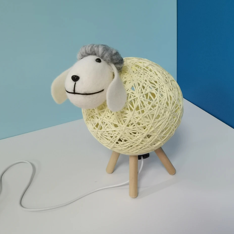 Schaap Nachtlamp – Handgeweven LED Tafellamp met Zacht Licht