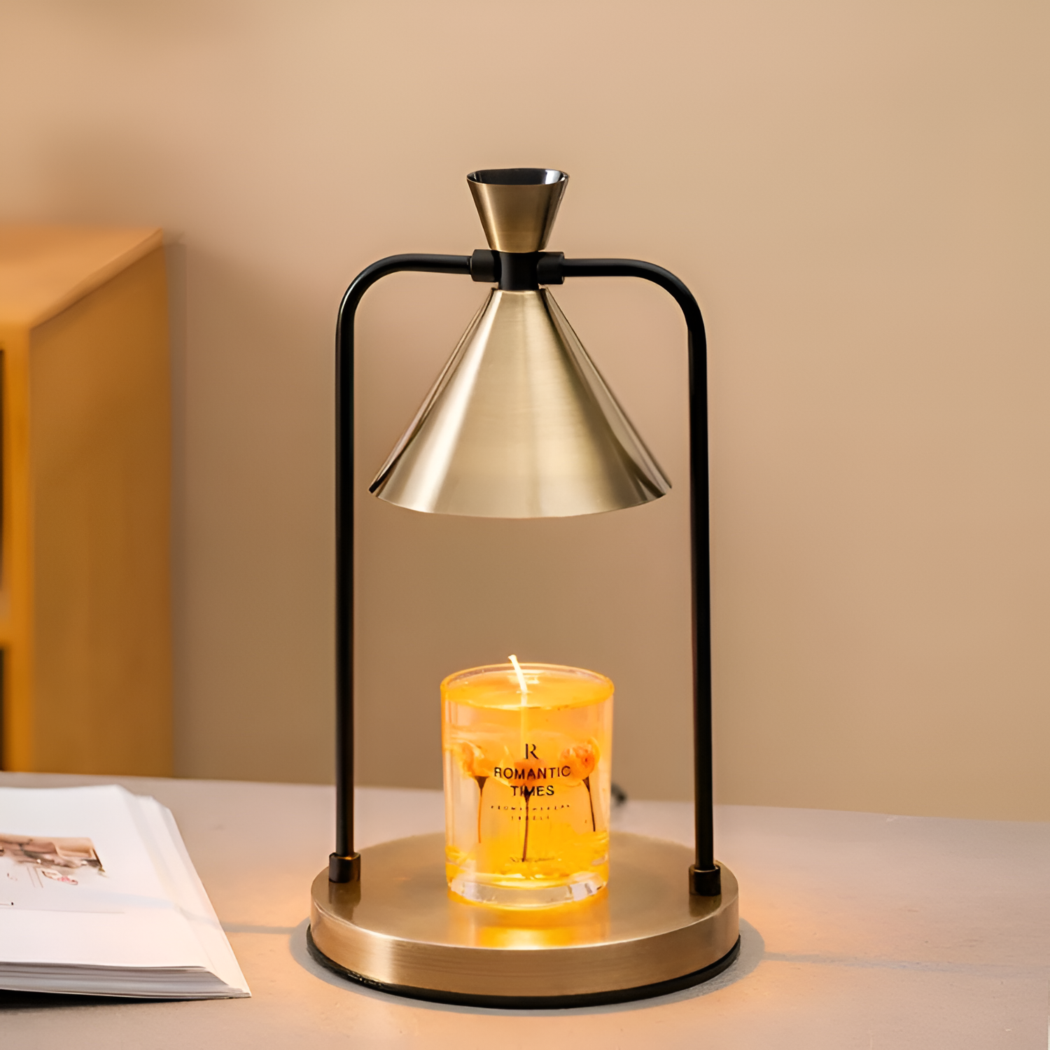 ForgeLight Bordlampe – Industrielt Design