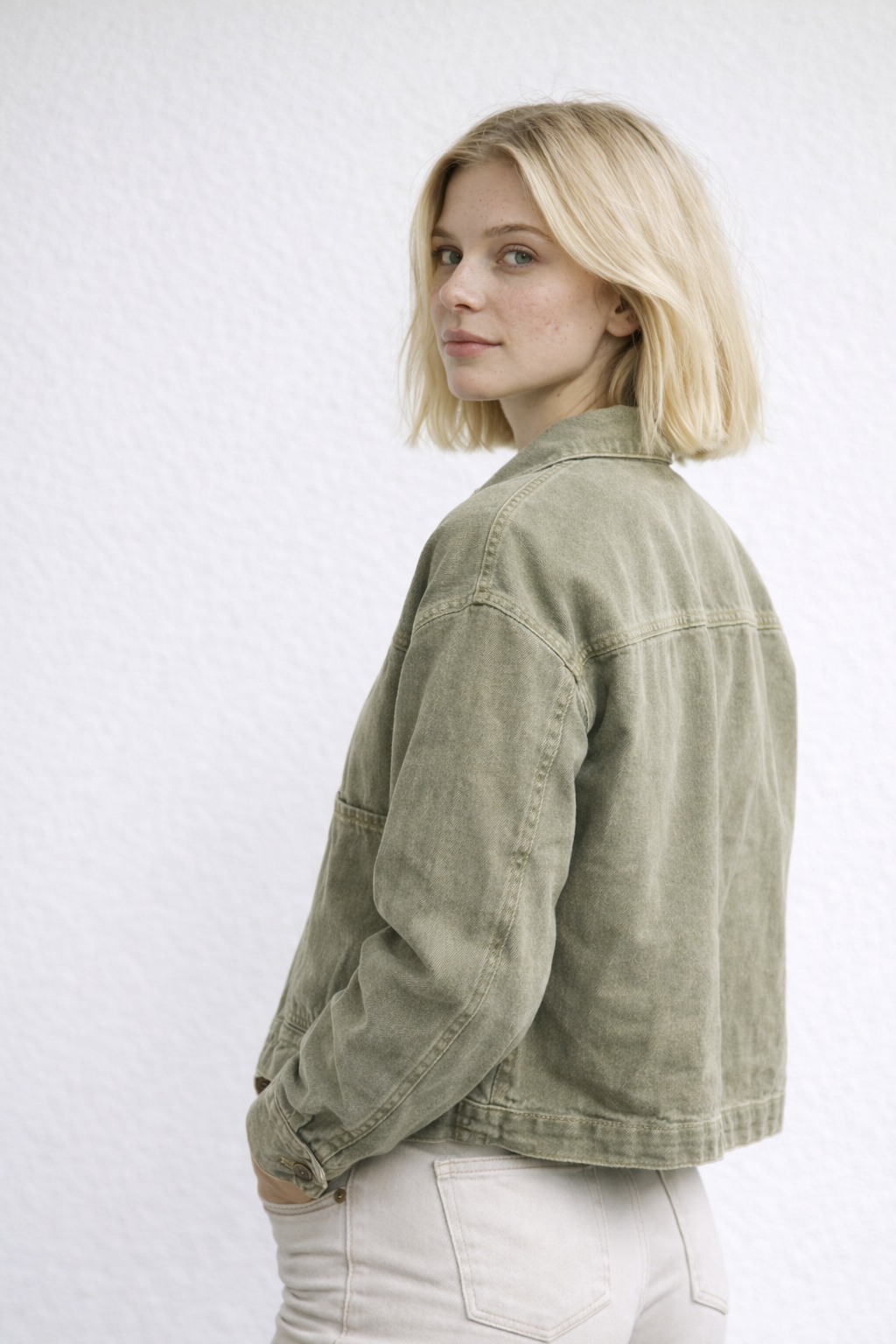 BlueLoom - Klassisk Denimjakke til Dame