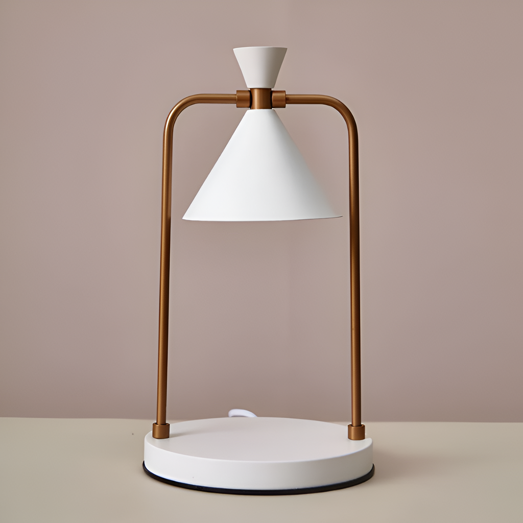 ForgeLight Bordlampe – Industrielt Design