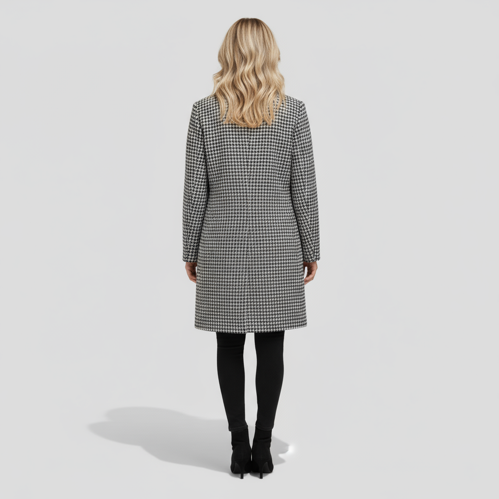 Norélia - Elegant Damejakke med Høj Krave
