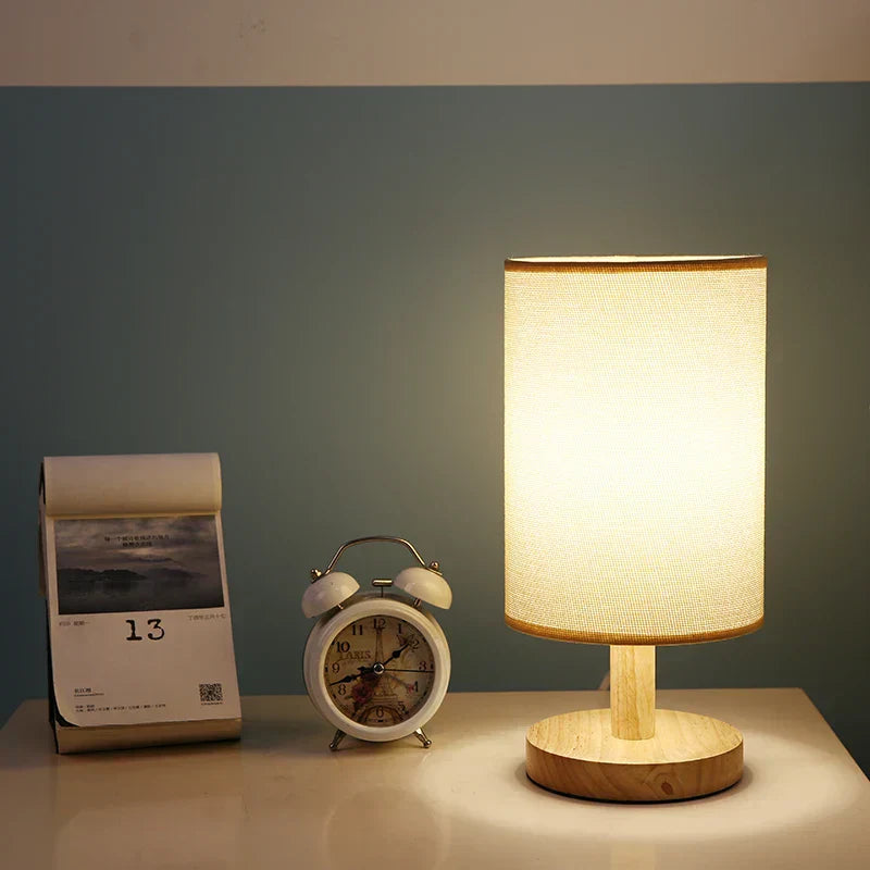 NordLume Bordlampe – Organisk Design med Tekstilskærm
