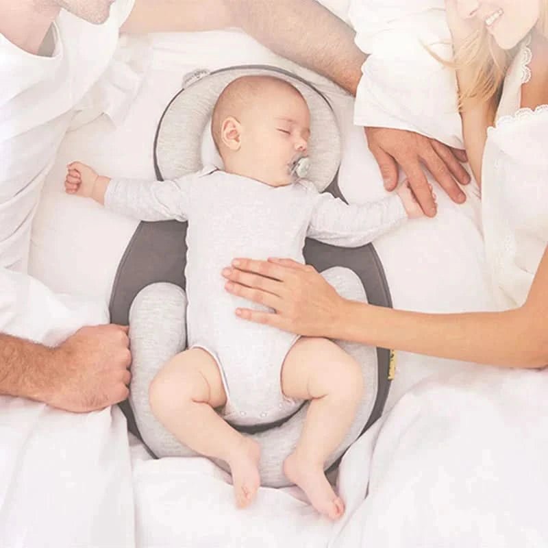 BabyNest Pude – Justerbart Design