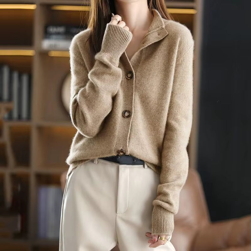 Oversize Cardigan - Ribstruktur med Knaplukning