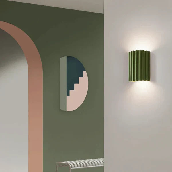 AuraForm Væglampe – Moderne Design til Hjemmet