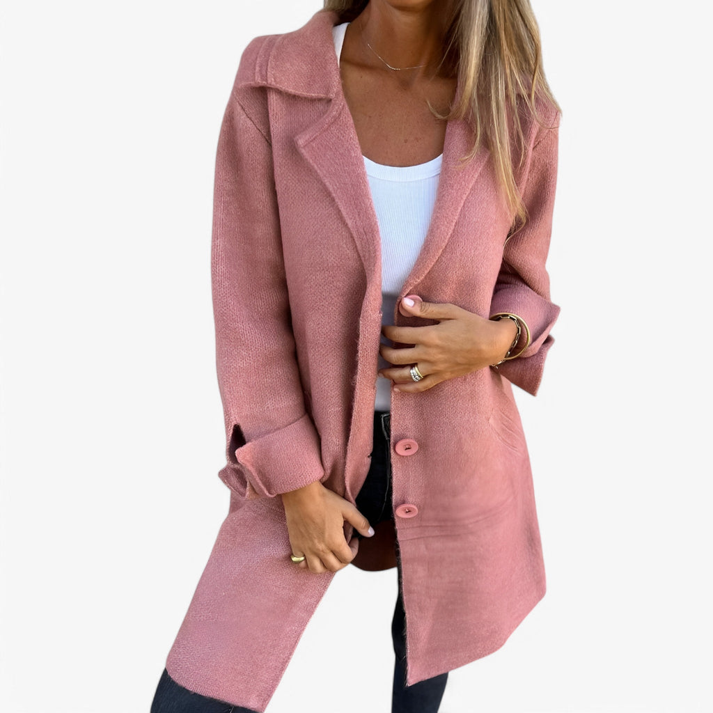 Veloria - Elegant Damejakke med Klassisk Design