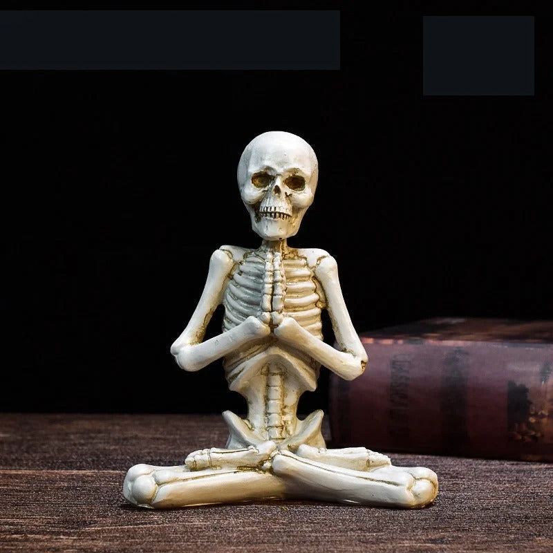 Skelton – Halloween Skeletfigur i Resin