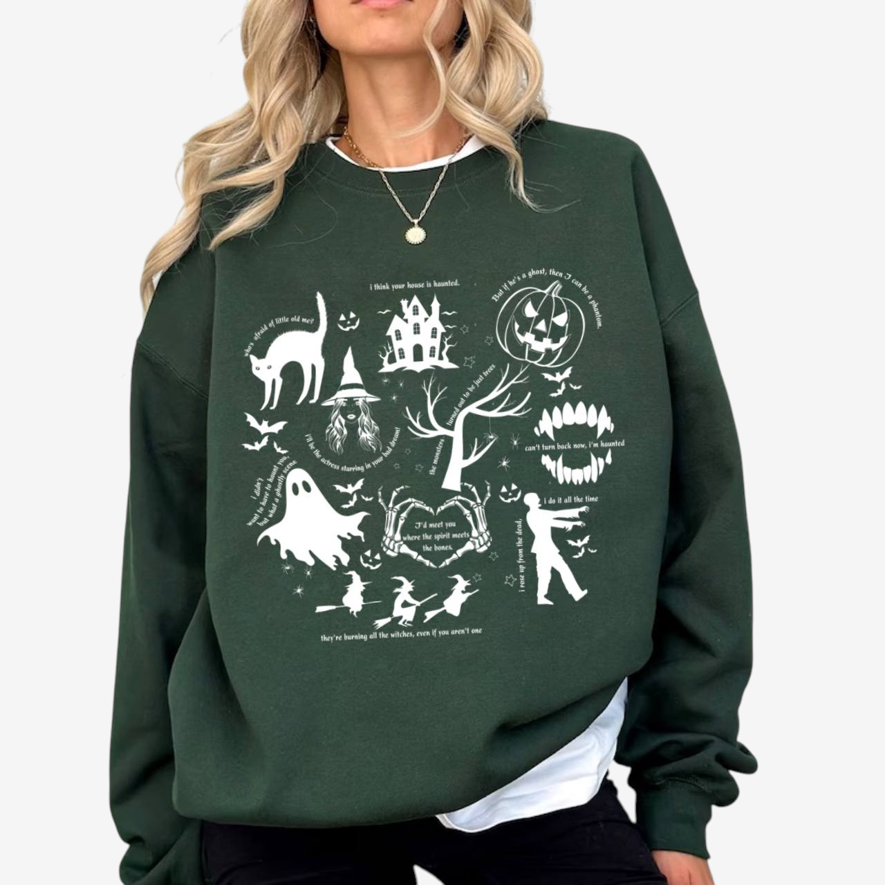 SpookyMuse – Halloween T-shirt til Dame med Grafisk Print Grøn
