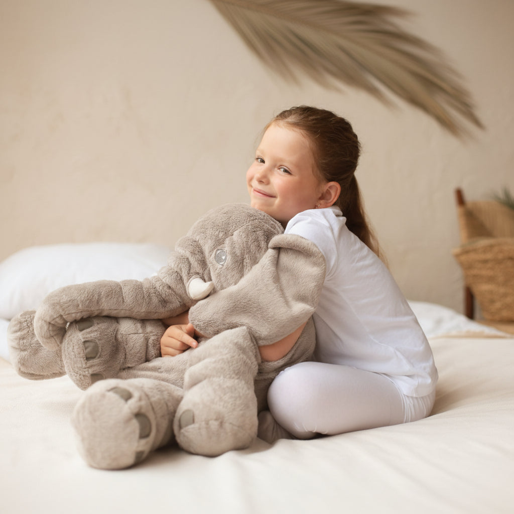 ElephantHug Bamse – Blødt Elefantdesign