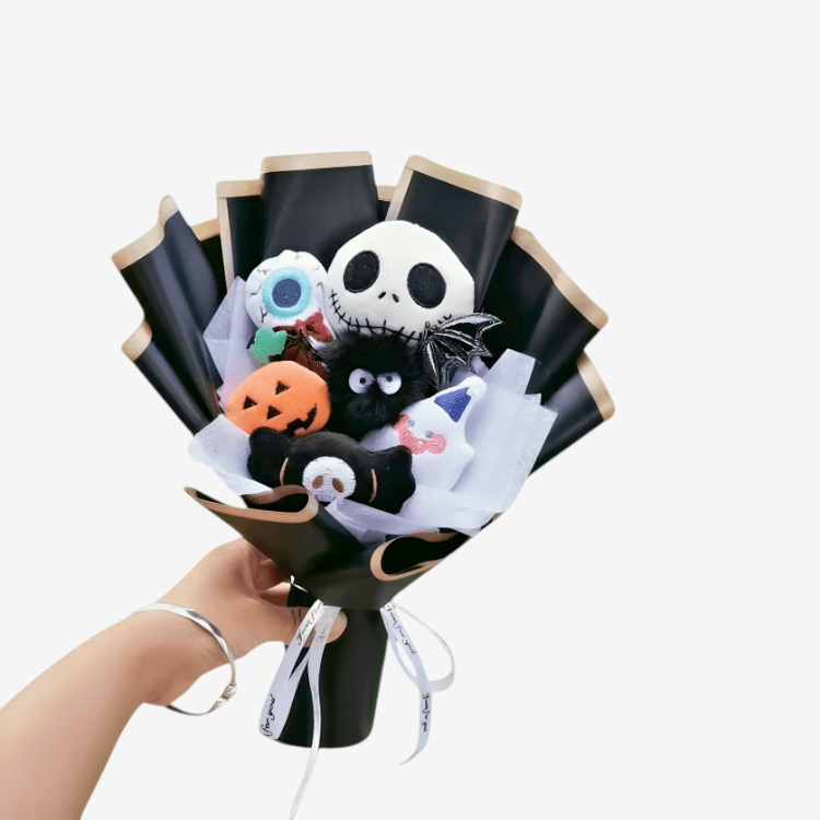 SkullRose – Plysfigur Buket med Dekorative Roser Spøgelsesromantik