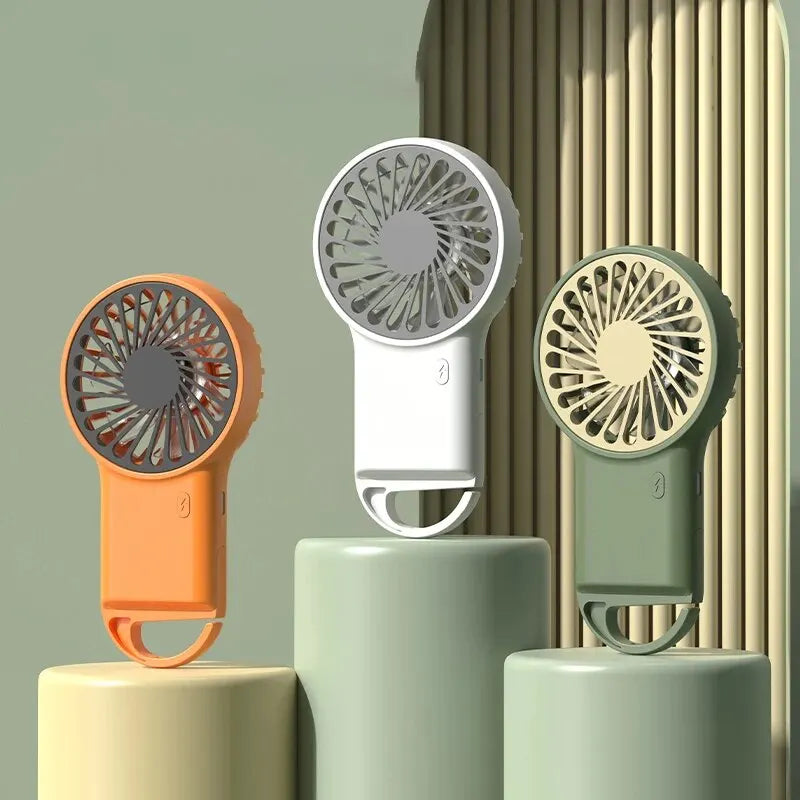 BreezeGo USB-Ventilator – Kompakt Design med Flere Hastigheder
